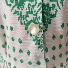 Load image into Gallery viewer, 1940s - Adorable Green White Day Dress - W29 (74cm)