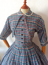 Load image into Gallery viewer, 1950s - Fabulous Brick Wall Print Cotton Dress - W27 (68cm)
