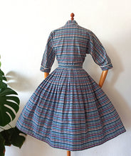 Load image into Gallery viewer, 1950s - Fabulous Brick Wall Print Cotton Dress - W27 (68cm)