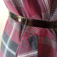 Charger l'image dans la galerie, 1940s 1950s - Gorgeous Rosewood Burgundy Tartan Dress - W32 (82cm)