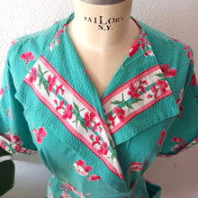 Charger l'image dans la galerie, 1940s 1950s - Stunning Turquoise Floral Housecoat Robe - L/XL