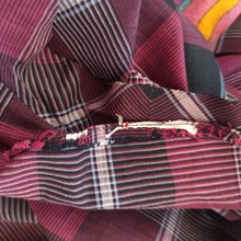 Charger l'image dans la galerie, 1940s 1950s - Gorgeous Rosewood Burgundy Tartan Dress - W32 (82cm)