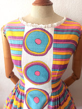 Charger l'image dans la galerie, 1950s - Henri Gabriel Chofflet, France - Fabulous Colorful Dress - W27 (68cm)