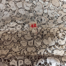 Cargar imagen en el visor de la galería, 1940s 1950s - M. Guiraud, France - Deadstock - Exquisite Cotton Lace Blouse - W31/32 (80/82cm)