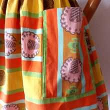 Charger l'image dans la galerie, 1950s - Stunning Colorful Pockets Dress - W31 (80cm)