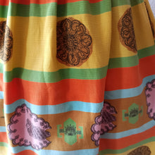 Charger l'image dans la galerie, 1950s - Stunning Colorful Pockets Dress - W31 (80cm)