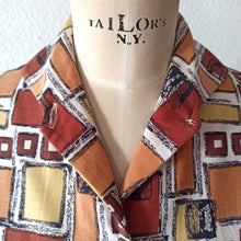 Charger l'image dans la galerie, 1950s - Gorgeous Abstract Rayon Top Blouse - Sz. L/XL