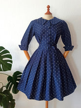 Charger l'image dans la galerie, 1950s - Iconic Dotted French Couture Soft Wool Dress - W27.5 (70cm)