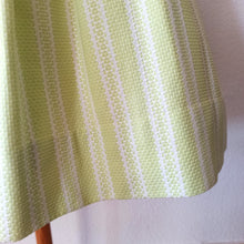 Charger l'image dans la galerie, 1950s 1960s - Gorgeous Lime Heavy Cotton Dress - W26 (66cm)