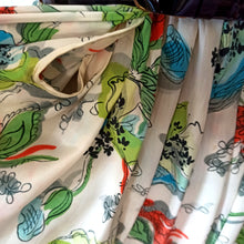 Cargar imagen en el visor de la galería, 1940s - Fabulous Cold Rayon Dress - W27.5 (70cm)