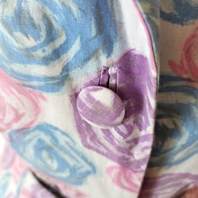 Charger l'image dans la galerie, 1950s - Lovely Abstract Roses Cotton Dress - W28 (72cm)