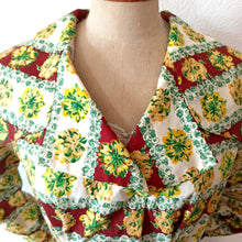 Charger l'image dans la galerie, 1950s - Stunning Autumnal Floral Print Cotton Dress - W27.5 (70cm)