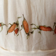 Laden Sie das Bild in den Galerie-Viewer, 1960s 1970s - Migraz Confezioni, Italy - Deadstock Corn Dress - W27/28 (68/70cm)