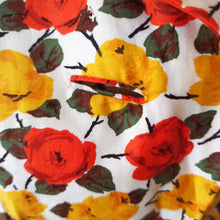 Charger l'image dans la galerie, 1950s - Stunning Autumnal Roses Cotton Dress - W27 (68cm)