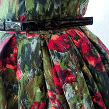 Charger l'image dans la galerie, 1950s - Stunning Autumnal Poppies Garden Dress - W27 (68cm)