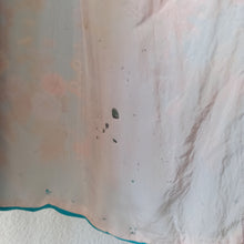 Laden Sie das Bild in den Galerie-Viewer, VTG - Exquisite Pure Silk Japanese Hairo Kimono