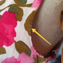 Charger l'image dans la galerie, 1950s - Stunning & Adorable Floral Cotton Dress - W26 (66cm)