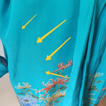 Laden Sie das Bild in den Galerie-Viewer, VTG - Exquisite Pure Silk Japanese Hairo Kimono