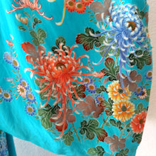 Laden Sie das Bild in den Galerie-Viewer, VTG - Exquisite Pure Silk Japanese Hairo Kimono