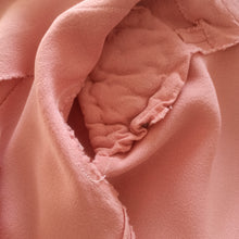 Cargar imagen en el visor de la galería, 1940s - PARIS - WWII Clover Emblem Buttons Pink Crepe Jacket - W27 (68cm)