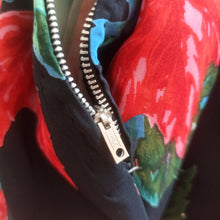 Charger l'image dans la galerie, 1950s - Stunning Black Autumn Leaves Couture Dress - W24 (60cm)