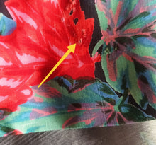 Charger l'image dans la galerie, 1950s - Stunning Black Autumn Leaves Couture Dress - W24 (60cm)