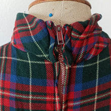 Cargar imagen en el visor de la galería, 1950s 1960s - Adorable Tartan Tie Neck Flannel Dress - W26 (66cm)