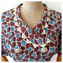 Cargar imagen en el visor de la galería, 1940s - Exquisite Peplum Ceramic Buttons Rayon Dress - W28.5 (72cm)