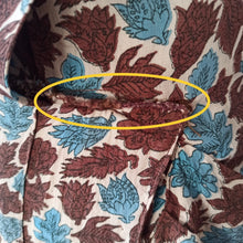 Cargar imagen en el visor de la galería, 1940s - Exquisite Peplum Ceramic Buttons Rayon Dress - W28.5 (72cm)