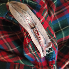Cargar imagen en el visor de la galería, 1950s 1960s - Adorable Tartan Tie Neck Flannel Dress - W26 (66cm)