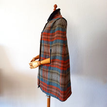 Load image into Gallery viewer, 1960s - FLORIANE/LEVI HASS, Paris - Elegant Tartan Wool Cape