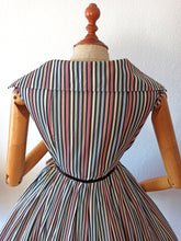 Charger l'image dans la galerie, 1950s - Adorable Rainbow Stripes Cotton Dress - W31 (78cm)