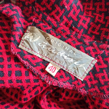 Charger l'image dans la galerie, 1950s - WÜNDISCH, Augsburg - Gorgeous Red & Black Dress - W26 (66cm)
