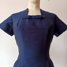 Charger l'image dans la galerie, 1950s - Spectacular Bombshell Buckle Back Wool Dress - W31.5 (80cm)