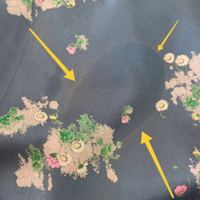 Cargar imagen en el visor de la galería, 1940s - R&K Originals, USA - Exquisite Floral Silk Crepe Dress - W25 (64cm)