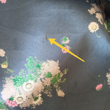 Cargar imagen en el visor de la galería, 1940s - R&K Originals, USA - Exquisite Floral Silk Crepe Dress - W25 (64cm)