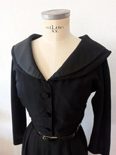 Charger l'image dans la galerie, 1950s - ILGWU, USA - Stunning Black Wool Dress - W28 (72cm)