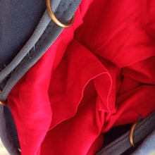 Cargar imagen en el visor de la galería, 1940s - Gorgeous Alpine Hand Embroidery Handbag