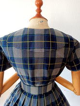 Charger l'image dans la galerie, 1950s - Gorgeous Navy Blue Tartan Winter Dress - W28.5 (72cm)