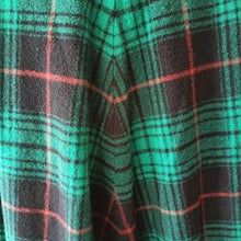 Cargar imagen en el visor de la galería, 1940s - Radical Puff Shoulders Tartan Wool Coat