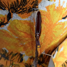 Charger l'image dans la galerie, 1950s - ASTOR, France - Spectacular Roses Floral Print Dress - W28.5 (72cm)