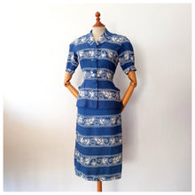 Cargar imagen en el visor de la galería, 1940s - Exquisite Parisien Puffed Sleeves Rayon Suit