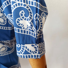 Cargar imagen en el visor de la galería, 1940s - Exquisite Parisien Puffed Sleeves Rayon Suit