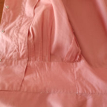 Carica l'immagine nel visualizzatore di Gallery, 1940s - Exquisite Antique Pink Peplum Cotton Suit - W27 (70cm)