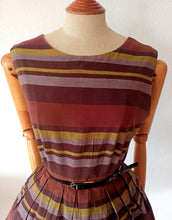 Charger l'image dans la galerie, 1950s 1960s - Le Signe de Paris, France - Exquisite Pistacho Brown Dress - W30 (76cm)