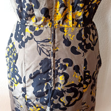 Charger l'image dans la galerie, 1950s - Spectacular French Couture Wildsilk Dress - W27 (68cm)
