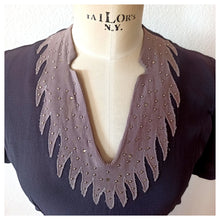 Cargar imagen en el visor de la galería, 1940s - Puritan, USA - Gorgeous Beaded Rayon Dress - W32 (81cm)