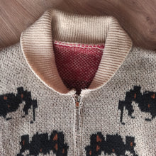 Laden Sie das Bild in den Galerie-Viewer, VTG - Fabulous Spider Tarantula Cowichan