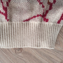 Laden Sie das Bild in den Galerie-Viewer, VTG - Fabulous Spider Tarantula Cowichan