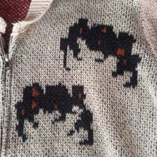 Laden Sie das Bild in den Galerie-Viewer, VTG - Fabulous Spider Tarantula Cowichan